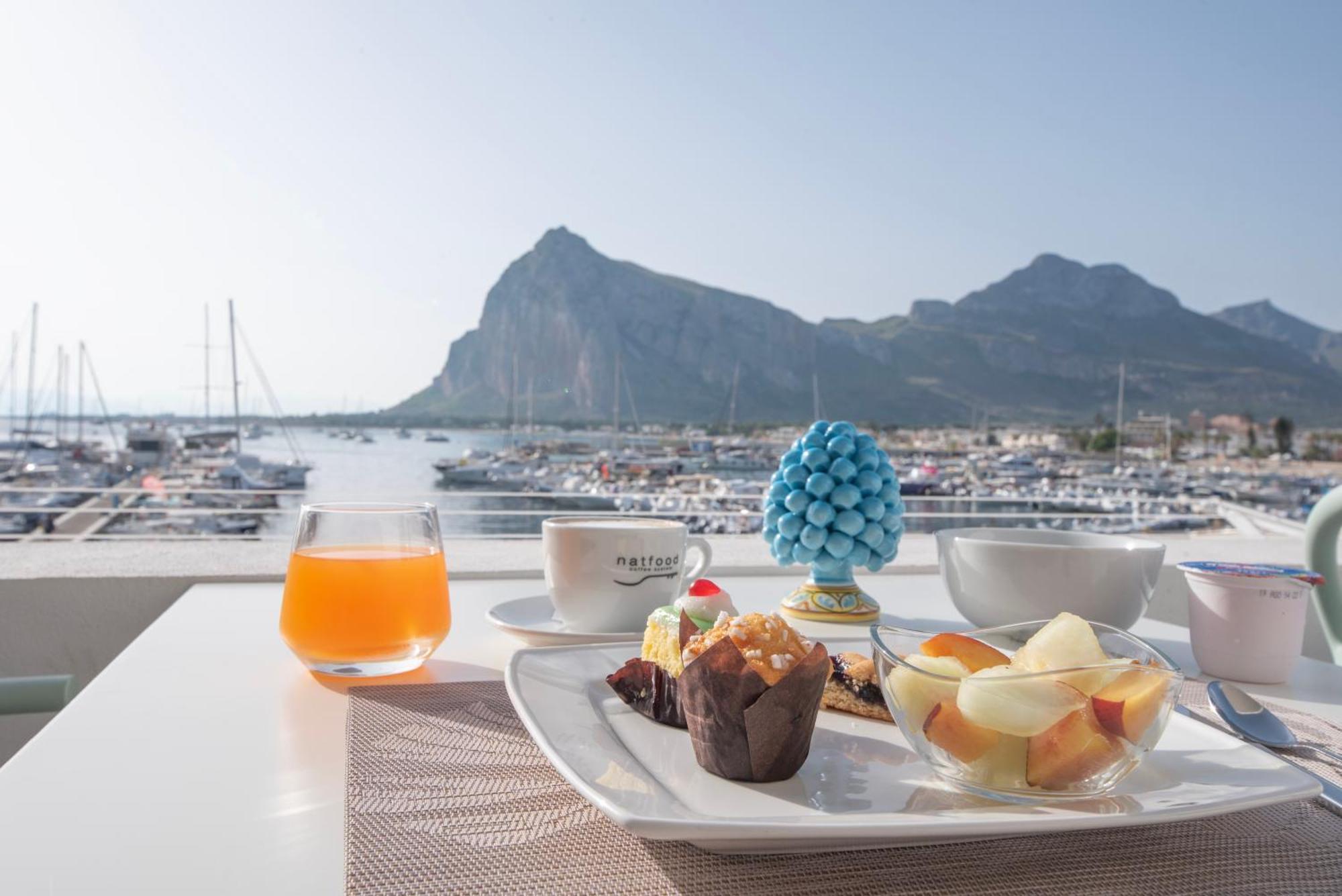 B&B Villaggio Dei Pescatori 산비토로카포 외부 사진