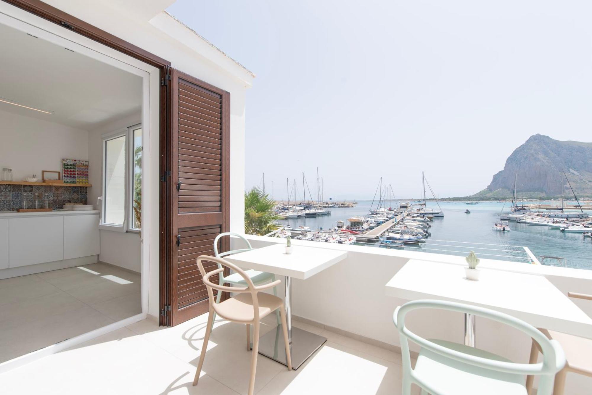 B&B Villaggio Dei Pescatori 산비토로카포 외부 사진